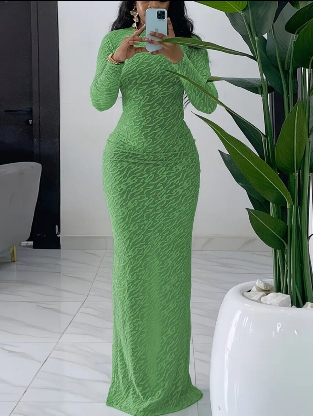 Green Long Sleeve Maxi Dress - Elegant Solid Green